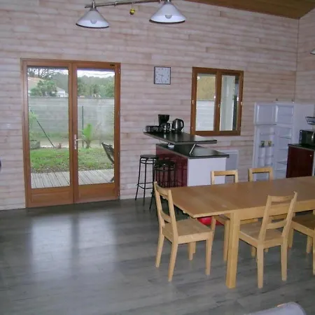Сasa de vacaciones Maison Les Mathes, 4 Pieces, 8 Personnes - Fr-1-305-1459 *